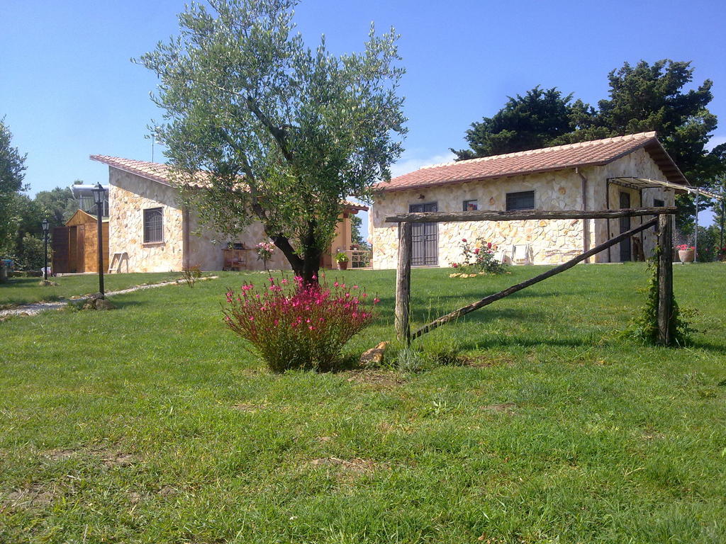 Casale Dinelli Villa Tarquinia Exteriör bild